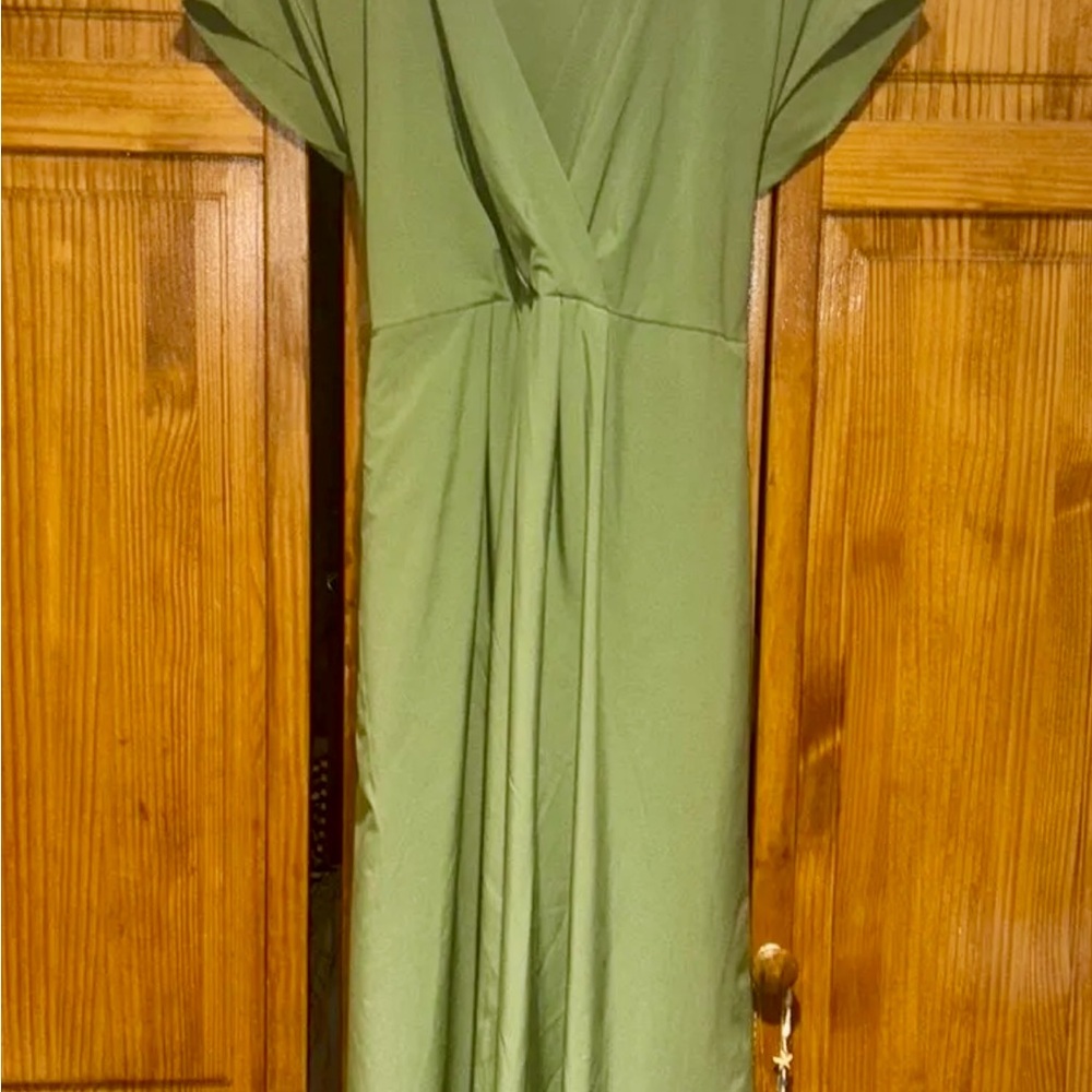 HALARA Olive Maxi Dress